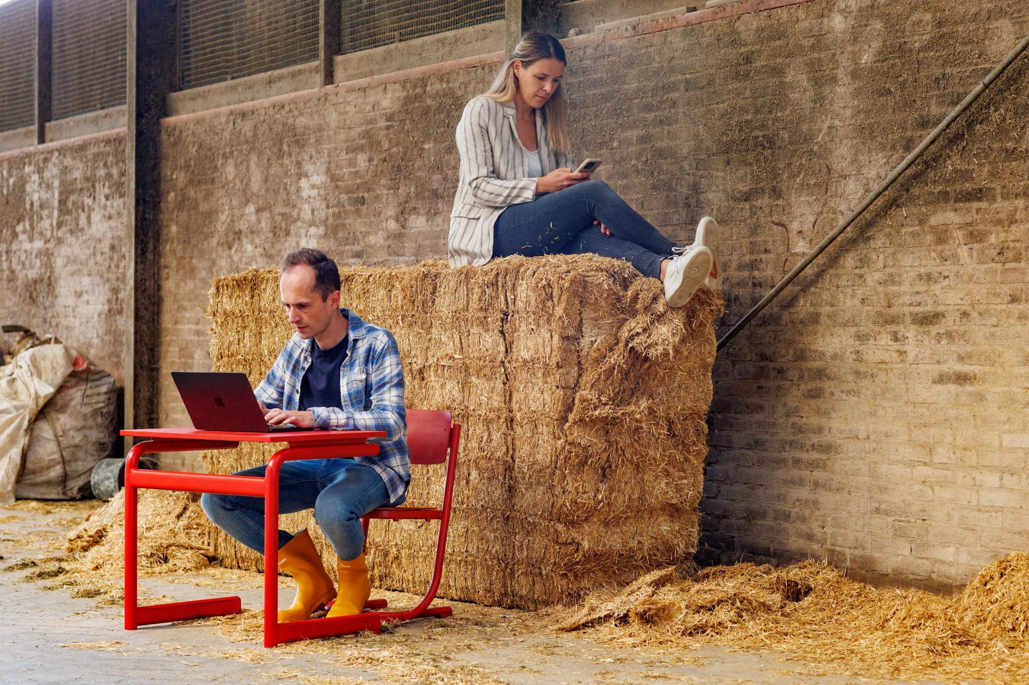 Svea en Leo agrarische setting